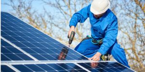 Installation Maintenance Panneaux Solaires Photovoltaïques à Houssen